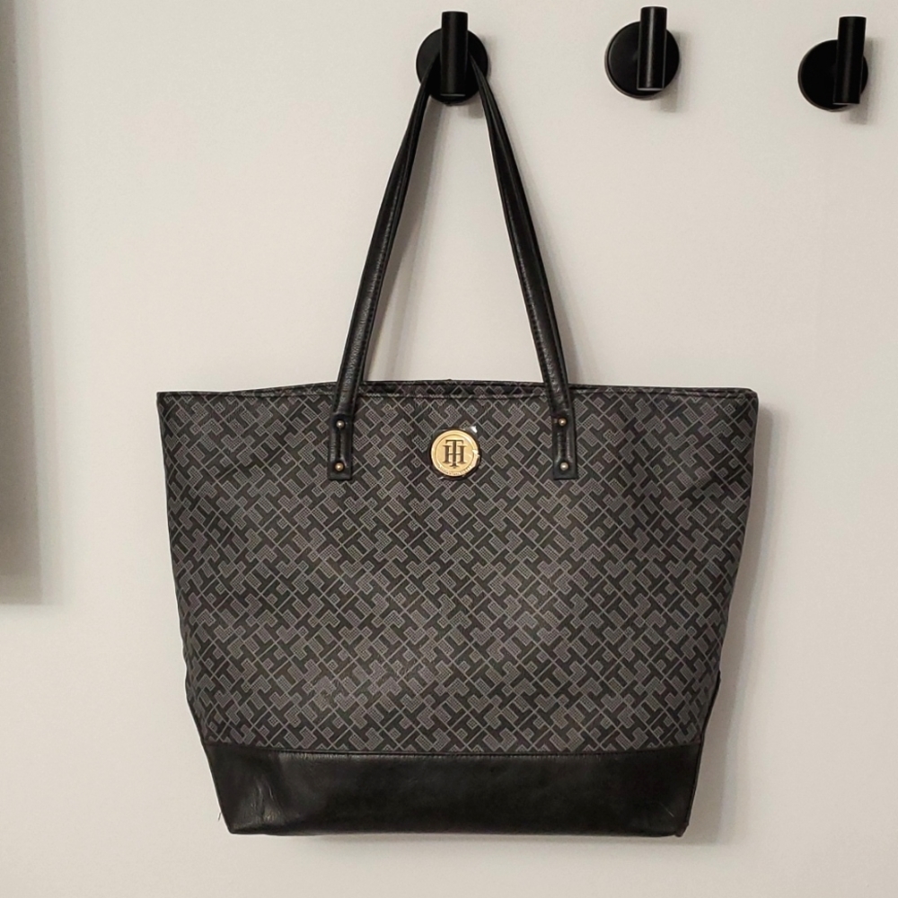 Tommy Hilfiger tote